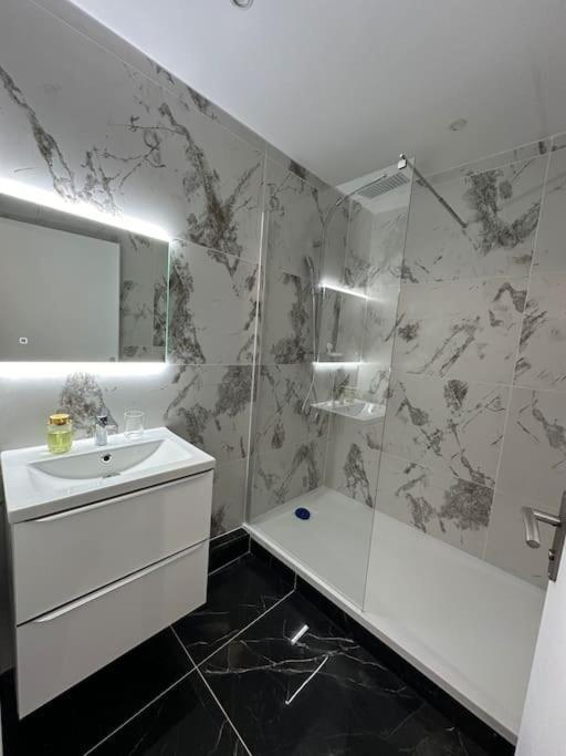 L Appartement Des Parcs Nantais Saint-Herblain Esterno foto
